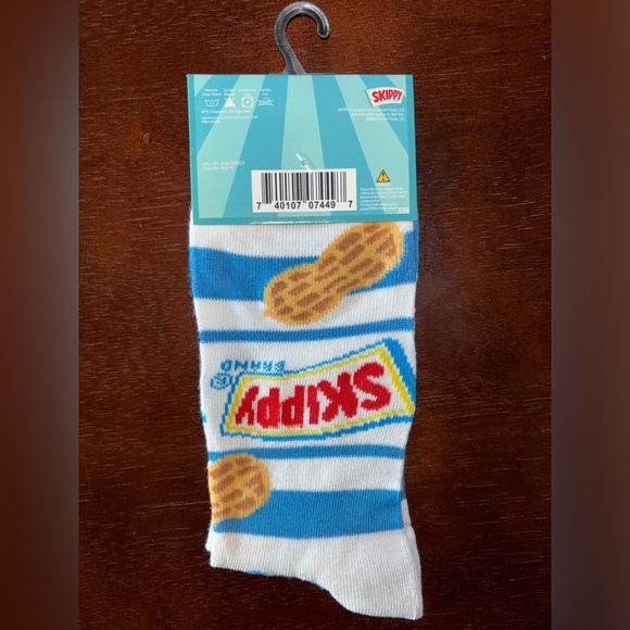 SKIPPY PEANUT BUTTER NOVELTY CREW SOCKS NWT MEN’S SHOE SIZE 6-12 - Picture 2 of 2